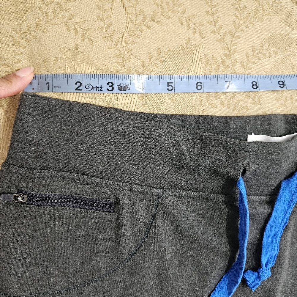 Tehama Grey Stylish Athletic Skort Merino Wool - Picture 5 of 11